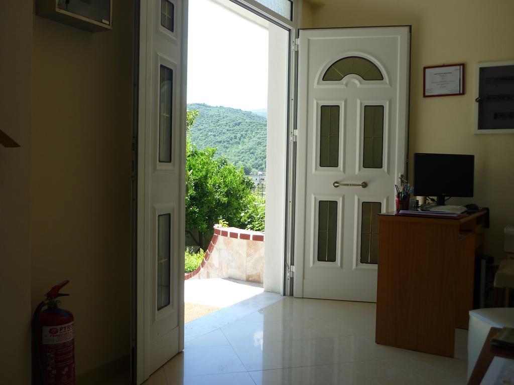 Villa Basilika Vlore Ngoại thất bức ảnh